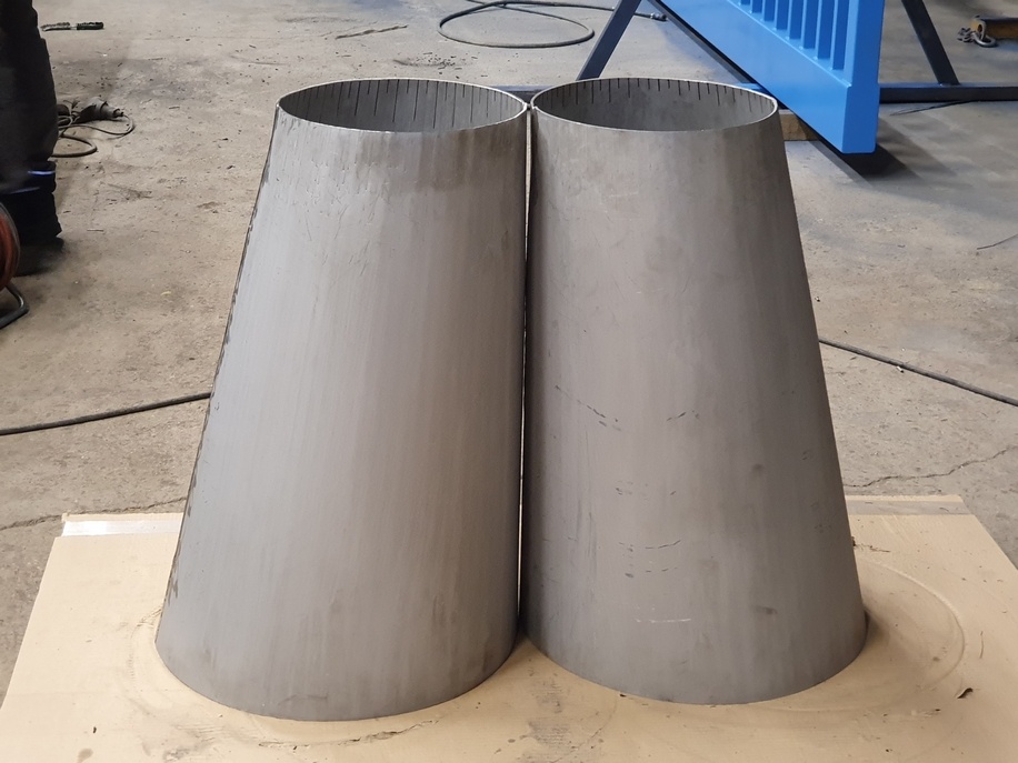 Tronc de cônes obliques réalisés par l'entreprise Doutres avec le l'outil de traçage MetalFox